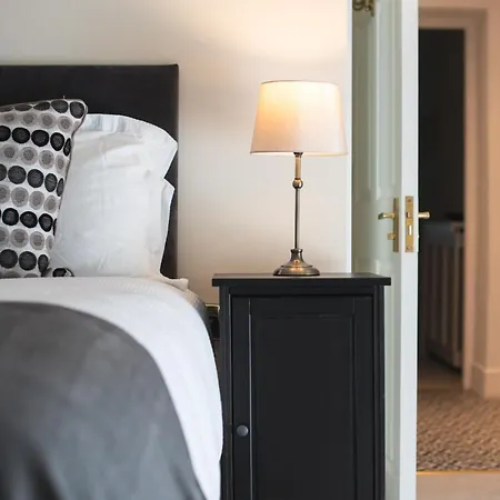 شقة Stunning 2 Bedroom In Fantastic Location