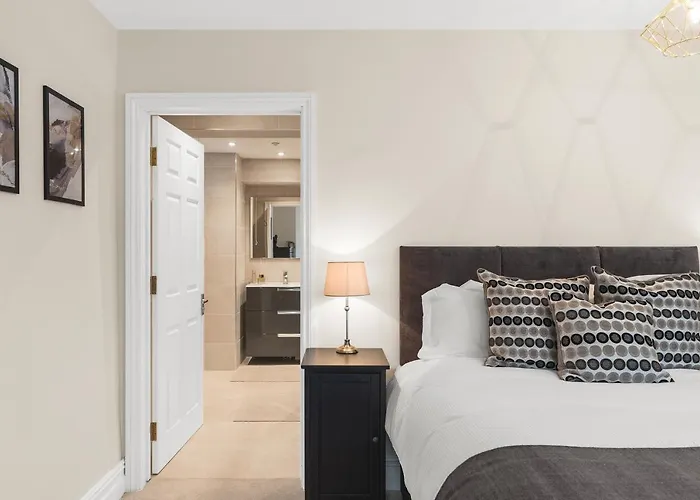 Stunning 2 Bedroom In Fantastic Location Apartamento *